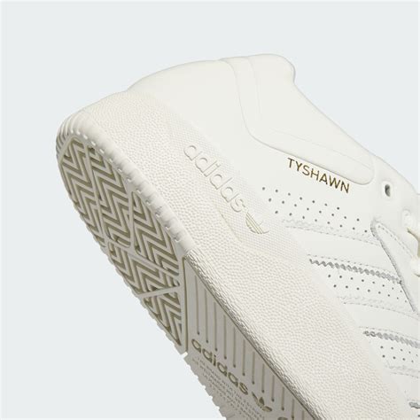 adidas tyshawn beige